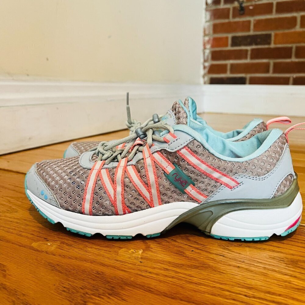 Ryka Hydro Sport Women’s Cross Training Water Shoes. Size 11 M